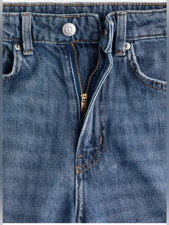 ✨H&M Ava Ultra High Rise Wide-Leg Raw Hem Jeans in Blue Denim - Picture 4 of 8